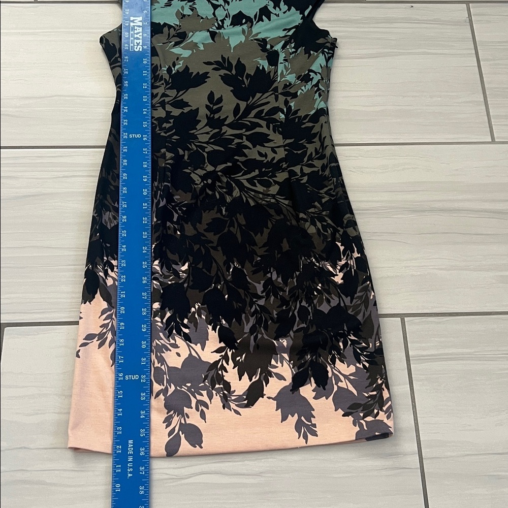 London Times Women's Black Floral & Leaf Pattern Cap-Sleeve Dress - Size 6 - Picture 8 of 12